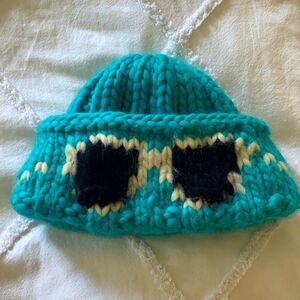 Eugenia Kim knit hat w/ sunglass design. NWOT